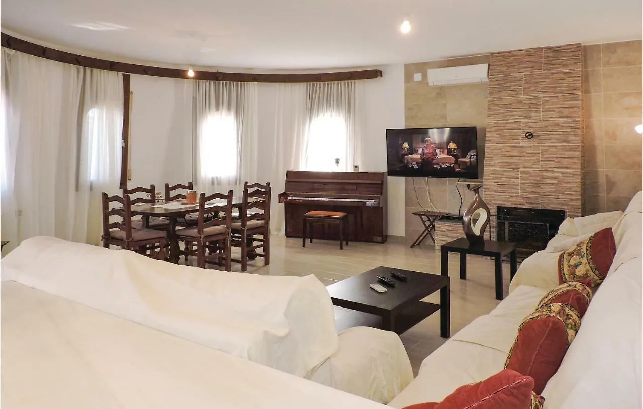 Dom wakacyjny Stunning Home In Miami-Platja With Wifi Miami Playa Hiszpania